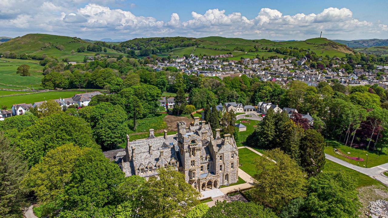 The Violet Suite Stone Cross Mansion Ulverston Eksteriør bilde